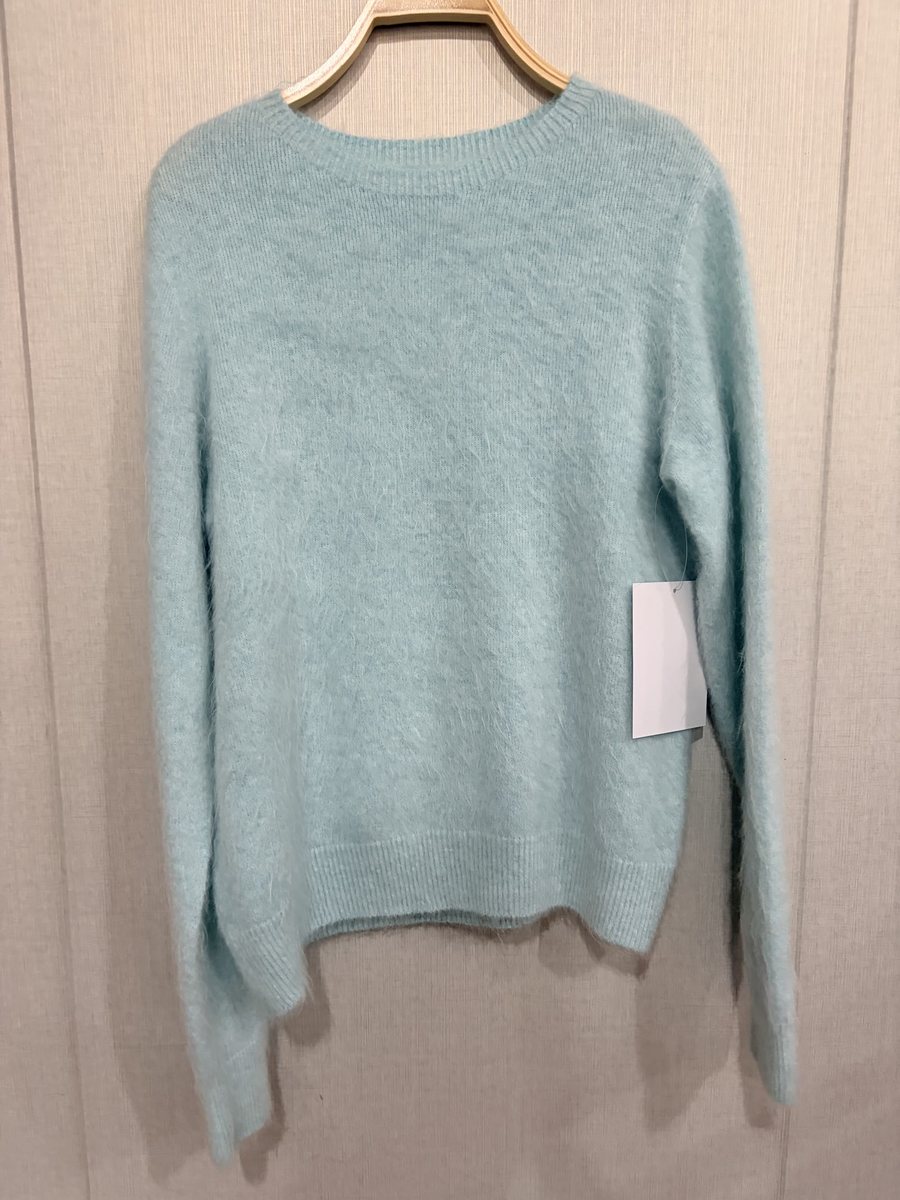 Aqua brushed crew-neck pullover, style DS27-B07025-YS, from the Knitwear World sample collection