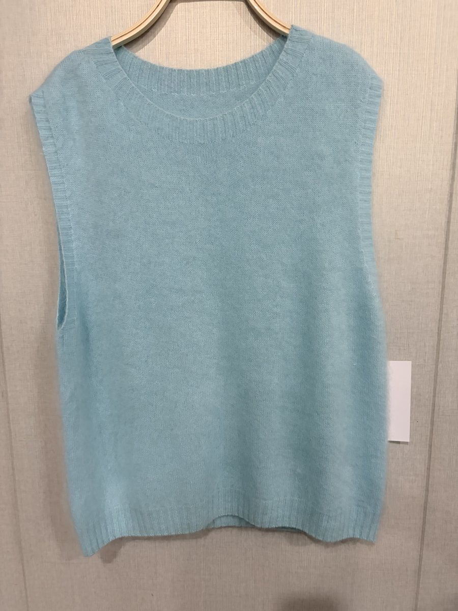 Aqua brushed sweater vest, style DS27-B07017, from the Knitwear World sample collection