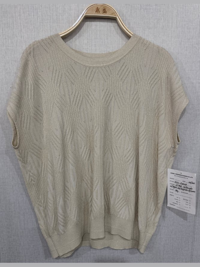 Beige pointelle short-sleeve lurex top, style DS25-R08024, from the Knitwear World sample collection