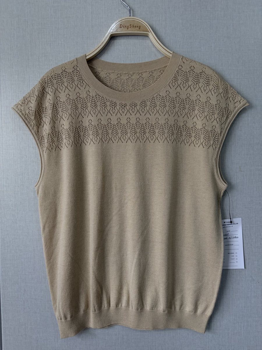 Beige sleeveless top with pointelle yoke, style DS27-YS04007, from the Knitwear World sample collection