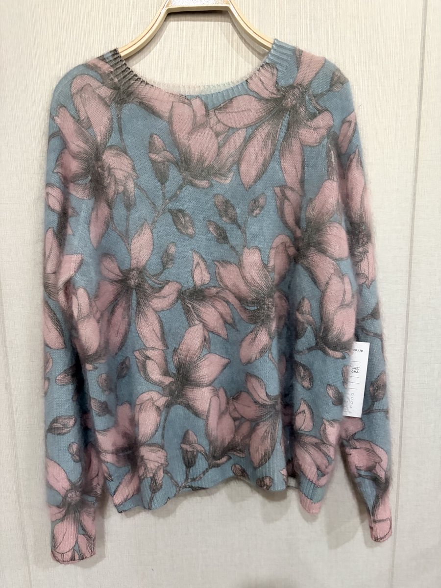 Blue and pink lily print brushed pullover, style DS27-B07015, from the Knitwear World sample collection
