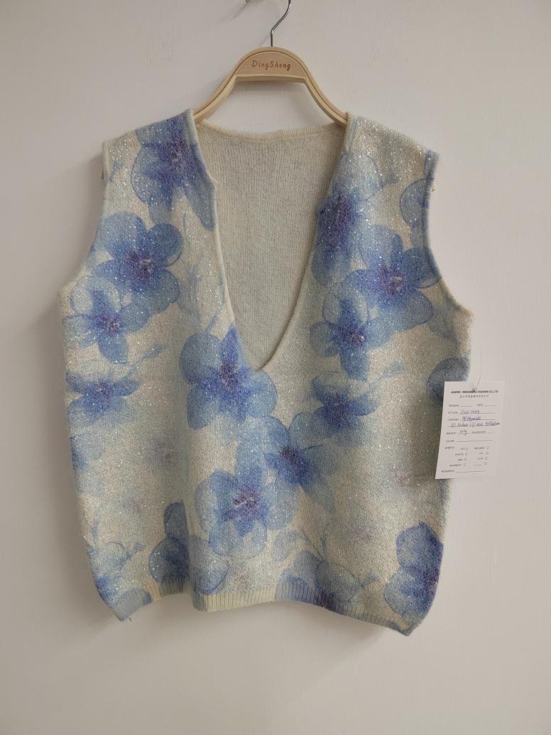 Blue floral print brushed-knit vest, style DS26-08054, from the Knitwear World sample collection