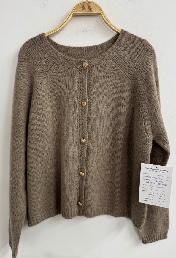 Brown raglan cardigan with gold buttons, style DS27-K06015, from the Knitwear World sample collection