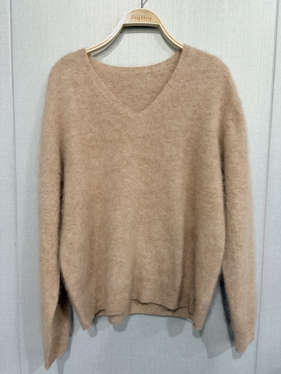 Camel brushed V-neck pullover, style DS27-B07026, from the Knitwear World sample collection