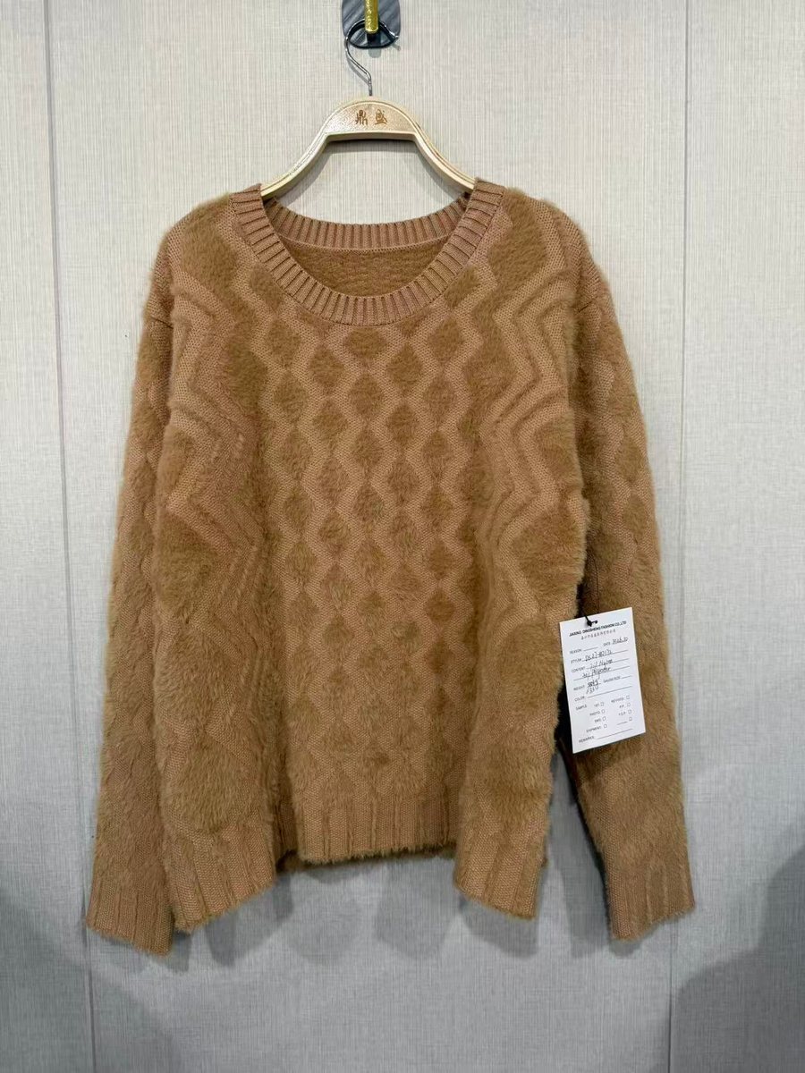 Camel faux-mink diamond-texture pullover, style DS27-K10172, from the Knitwear World sample collection
