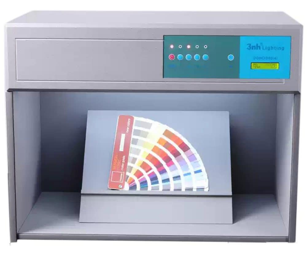 3nh colour assessment light box with a colour fan guide, used for lab dip and sample colour checks