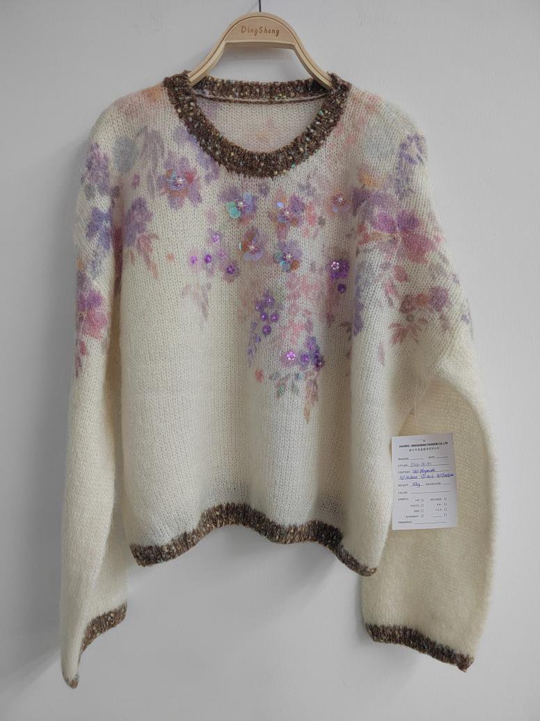 Floral print brushed-knit pullover with sequins, style DS26-08045, from the Knitwear World sample collection