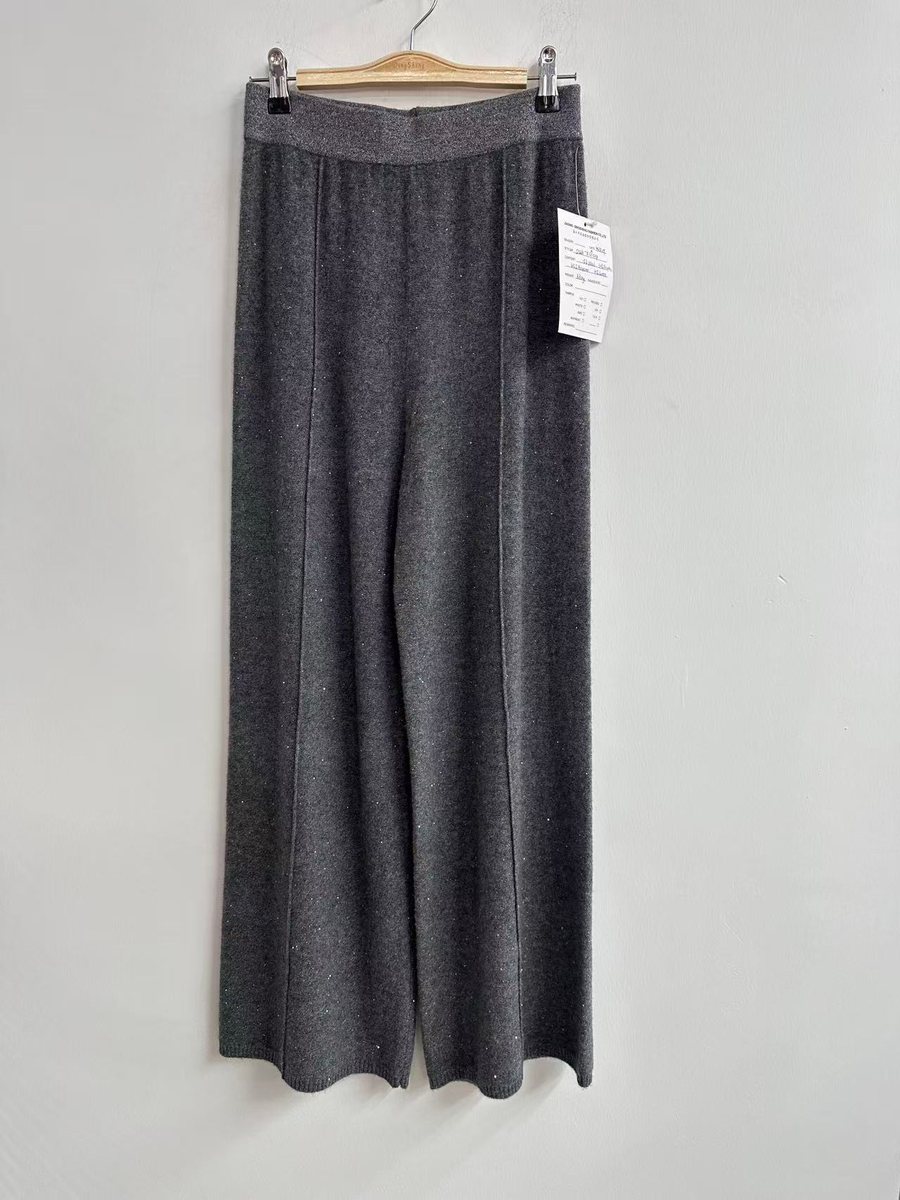 Grey wide-leg knit pants, style DS26-K09014, from the Knitwear World sample collection