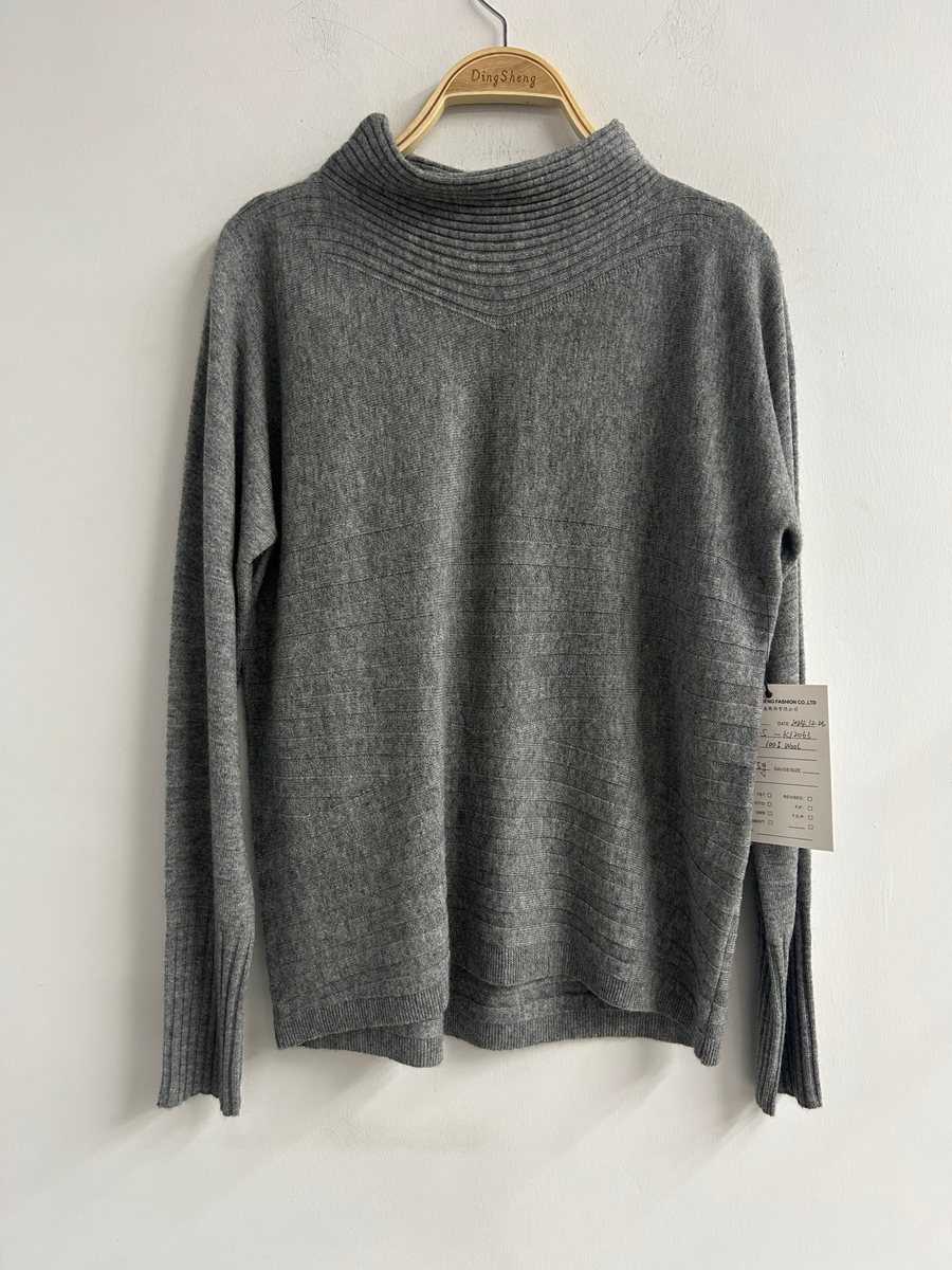 Grey wool mock-neck pullover, style DS25-K12063, from the Knitwear World sample collection