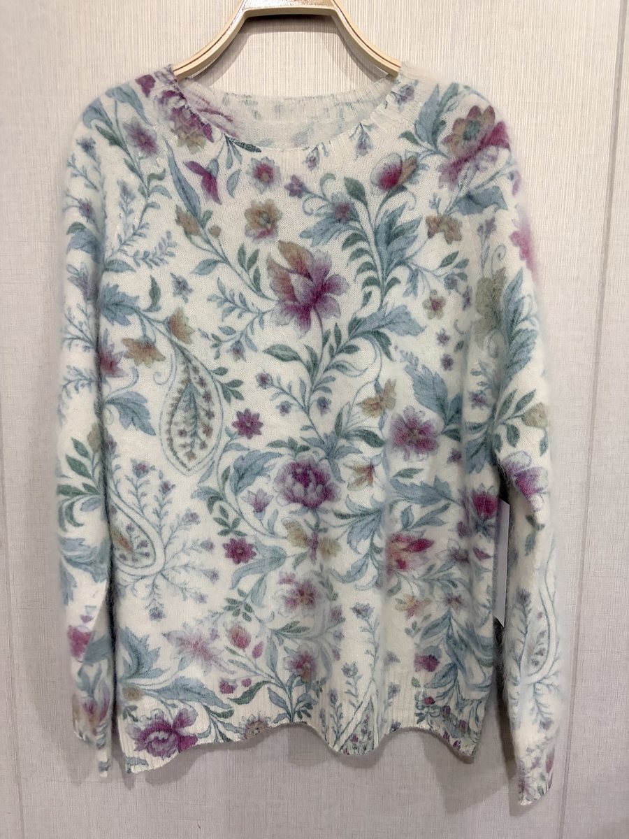 Ivory botanical print brushed pullover, style DS27-B07004, from the Knitwear World sample collection