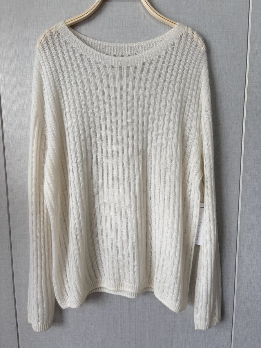 Ivory open-rib cashmere pullover, style DS27-YSL511, from the Knitwear World sample collection