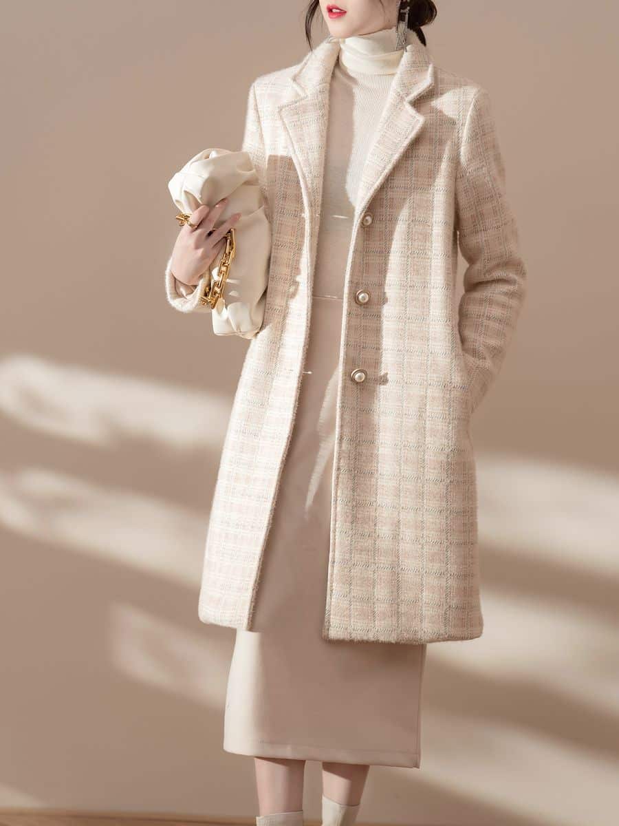 Women's knit coat in cream check, made by Knitwear World