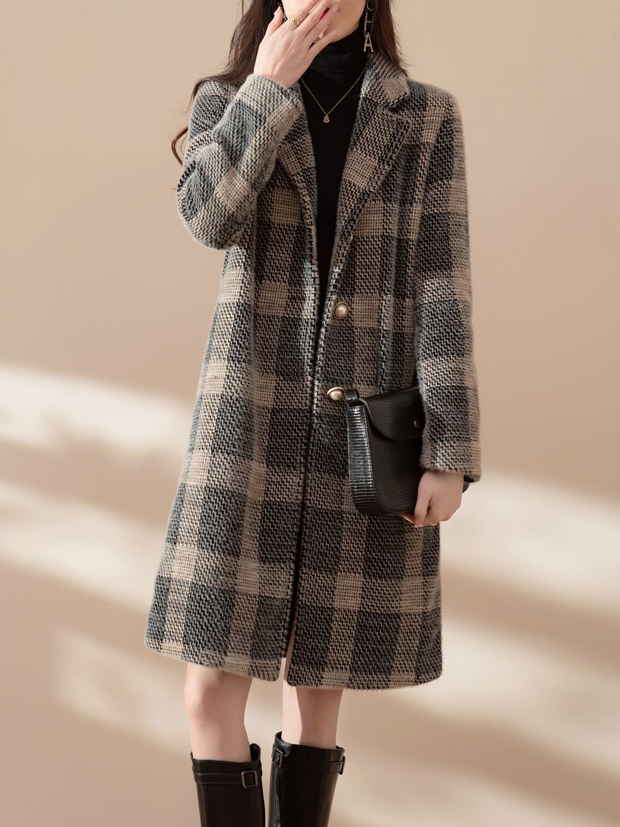Women's knit coat in grey plaid, made by Knitwear World