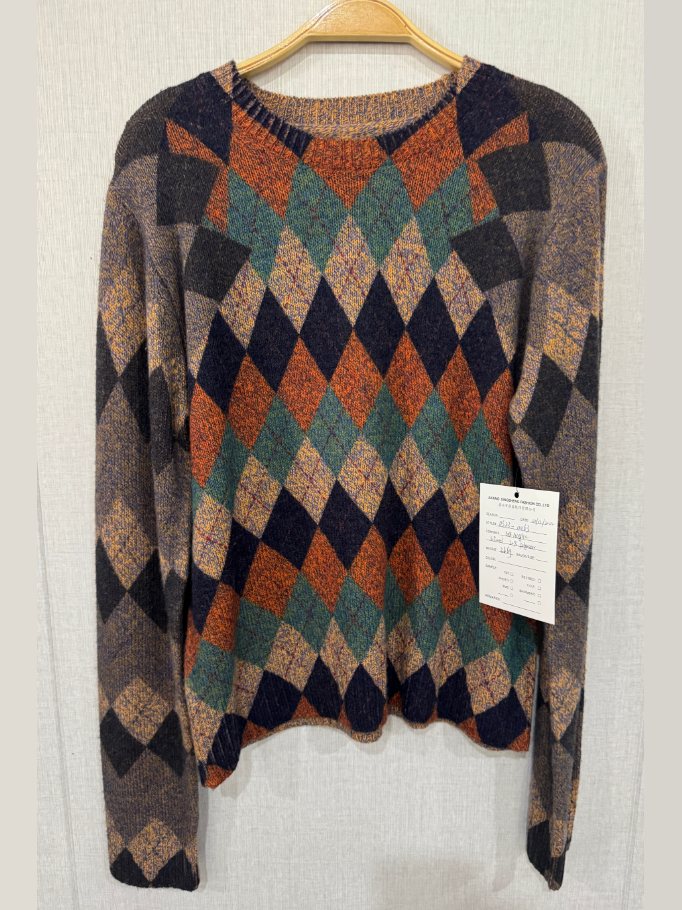 Multicolour argyle crew-neck pullover, style DS23-11063, from the Knitwear World sample collection