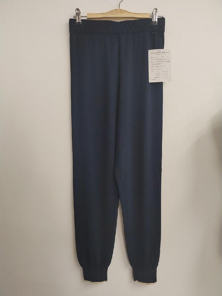 Navy knit jogger pants, style DS26-07027-B, from the Knitwear World sample collection
