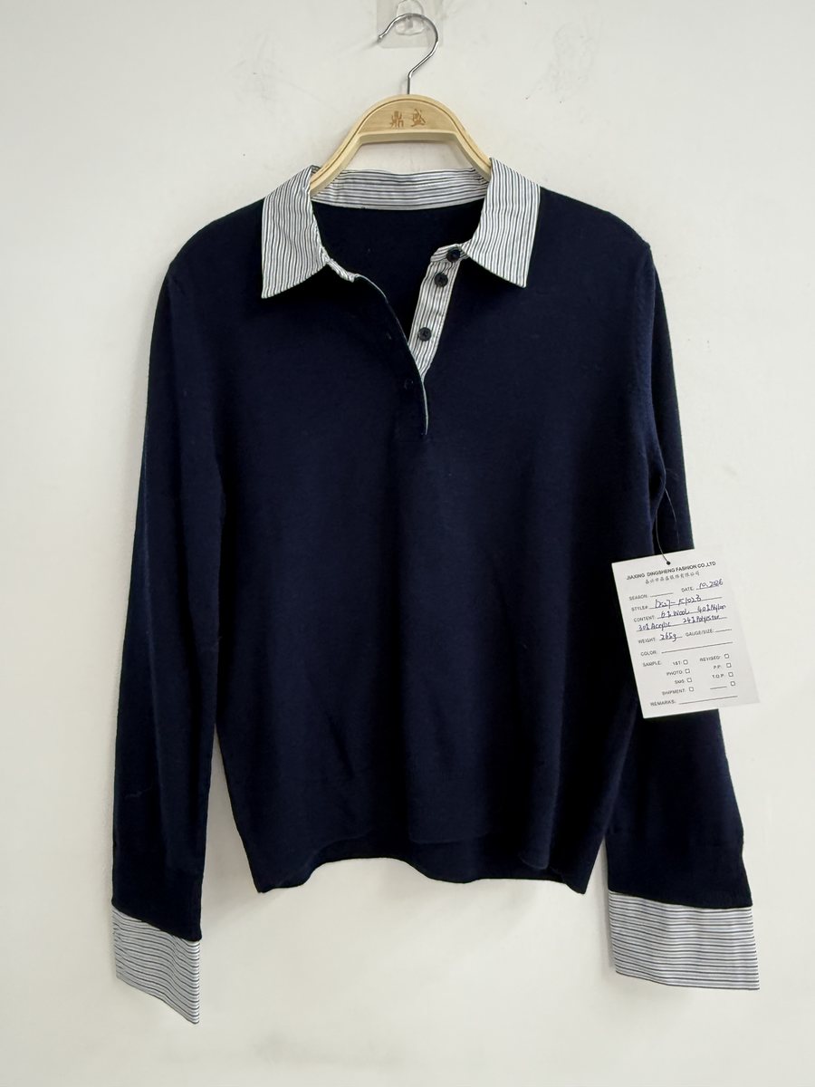 Navy polo sweater with striped shirt collar and cuffs, style DS27-K1023, from the Knitwear World sample collection