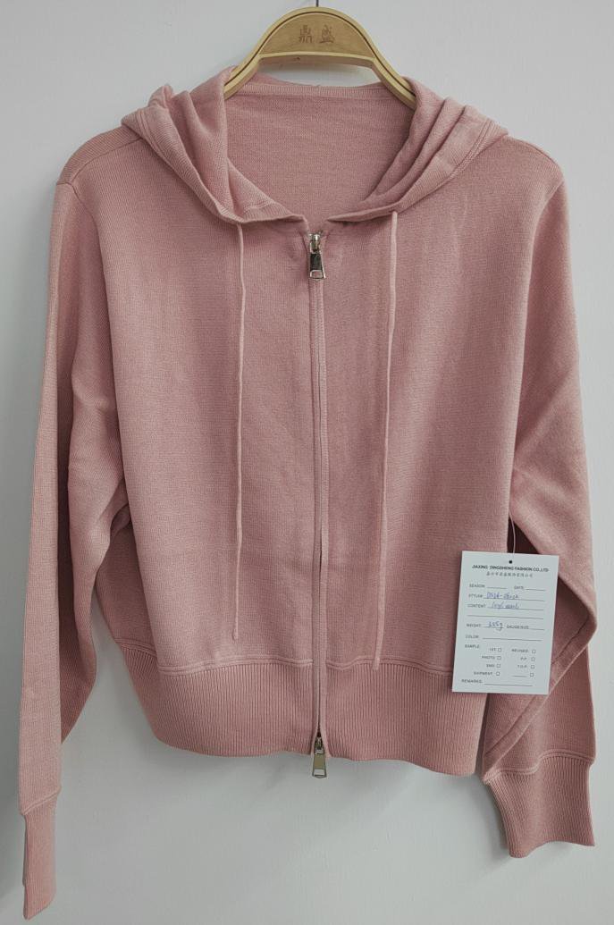 Pink zip-up knit hoodie, style DS26-08002, from the Knitwear World sample collection