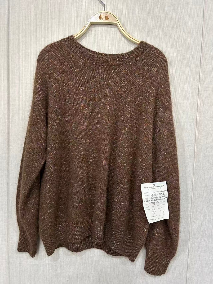 Rust flecked crew-neck pullover, style DS25-CT008, from the Knitwear World sample collection